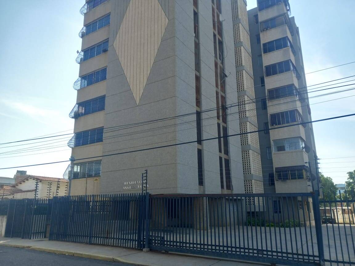 #390 - APARTAMENTO para Venta en Maracaibo - V