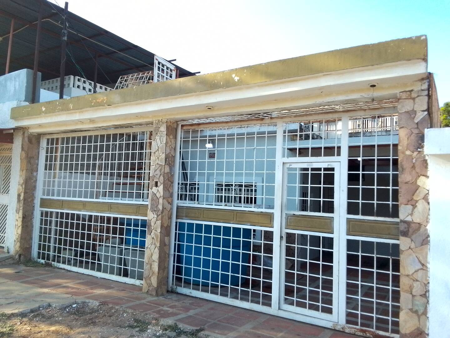 #477 - CASA para Venta en Maracaibo - V