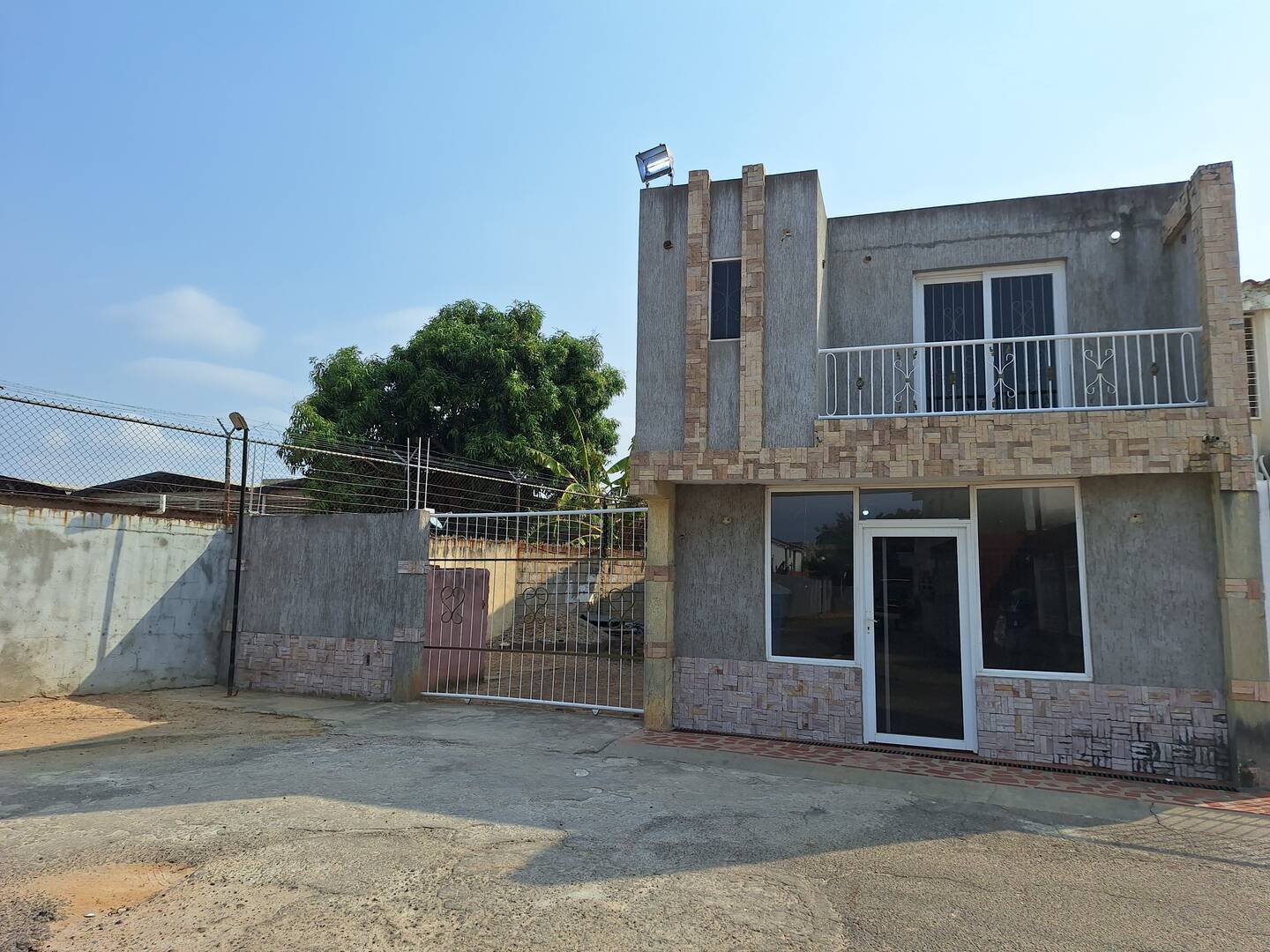 #889 - CONJUNTO CERRADO para Venta en Ciudad Ojeda - V