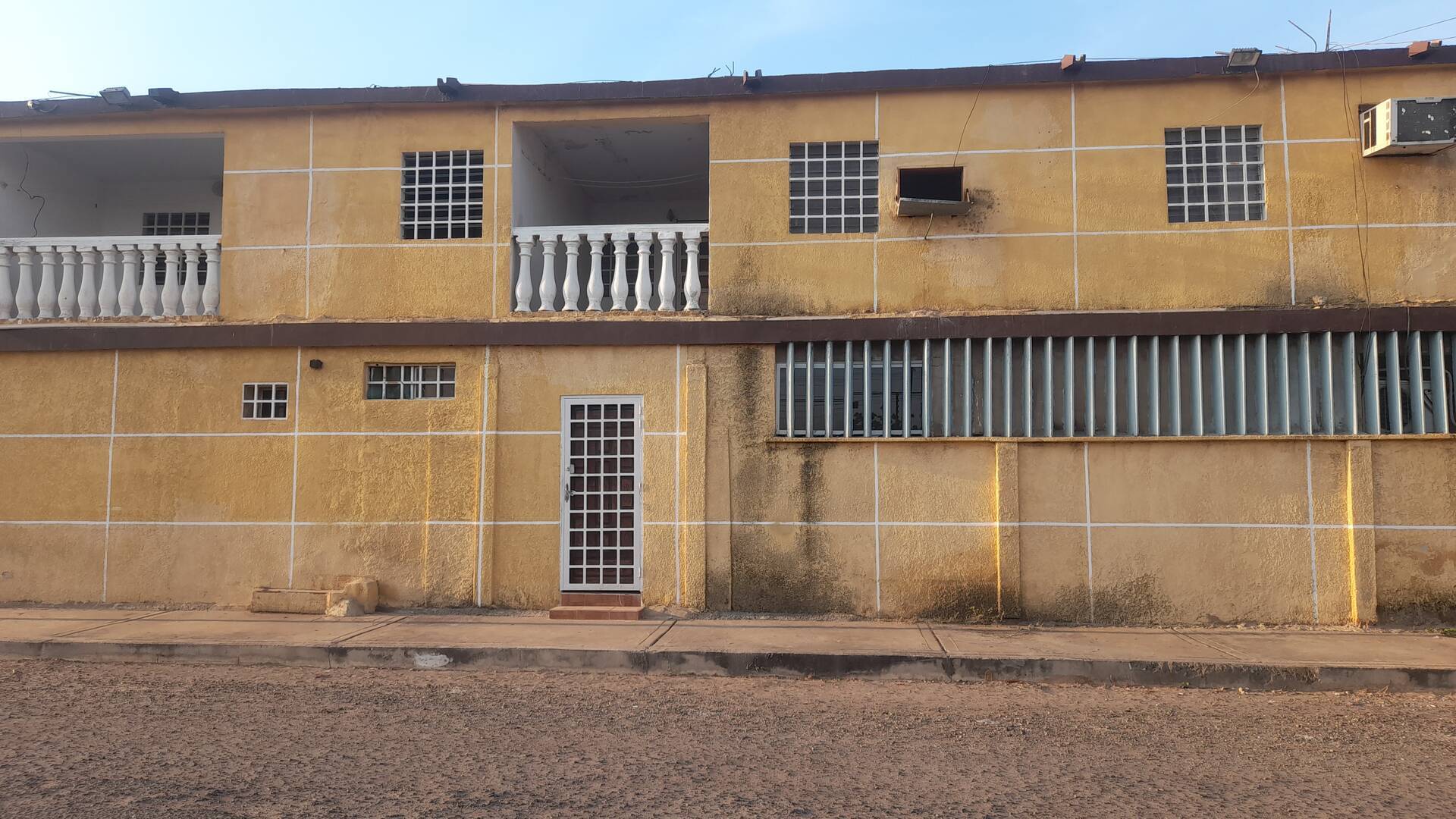 #872 - APARTAMENTO para Alquiler en Maracaibo - V