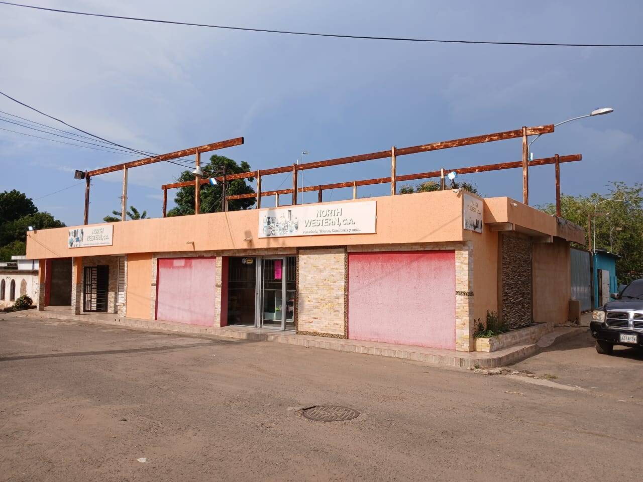 #1155 - LOCAL COMERCIAL para Venta en San Francisco - V
