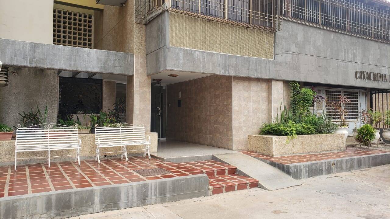 #1225 - APARTAMENTO para Alquiler en Maracaibo - V