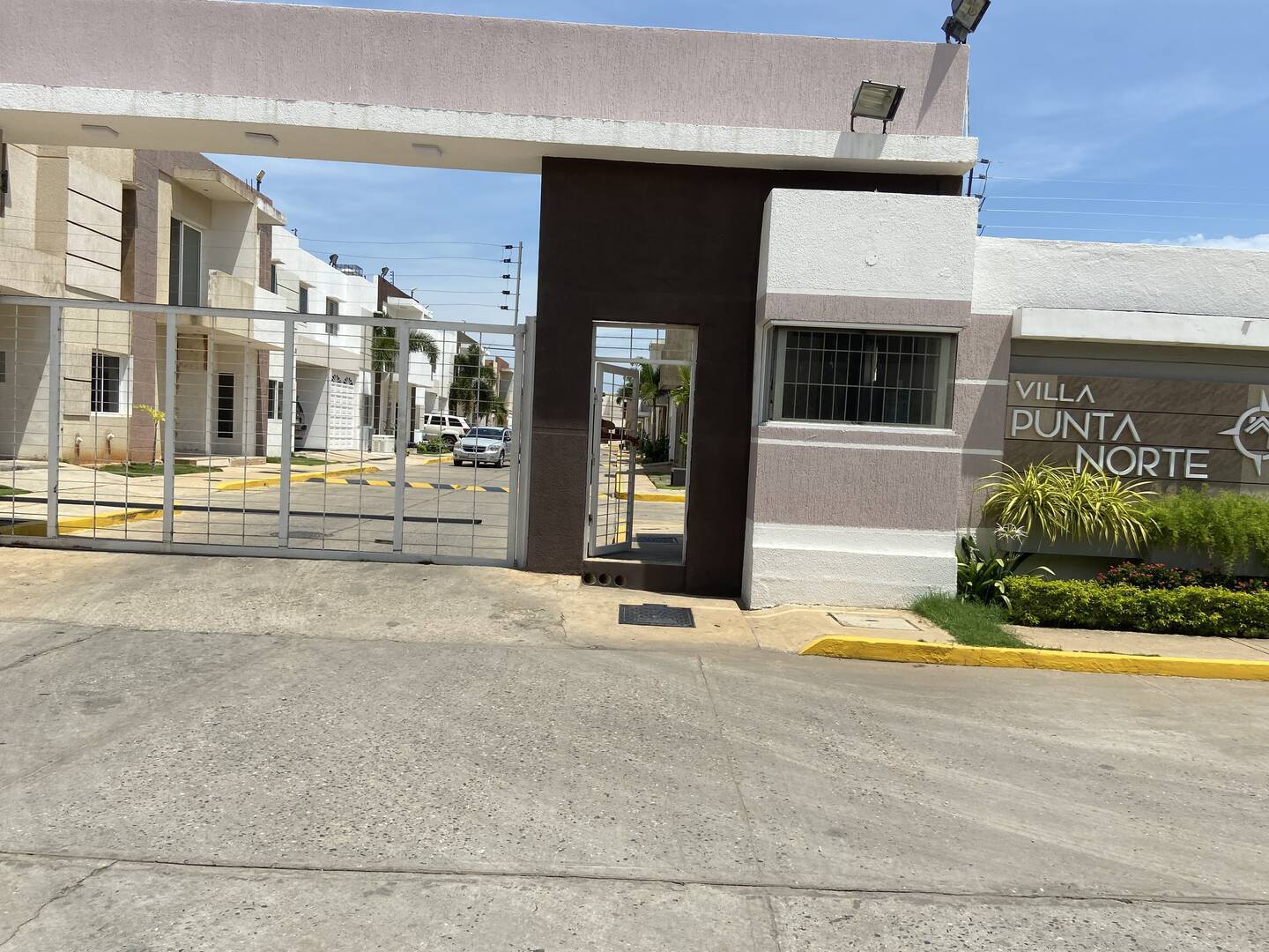 Casa en Lago Mar Beach