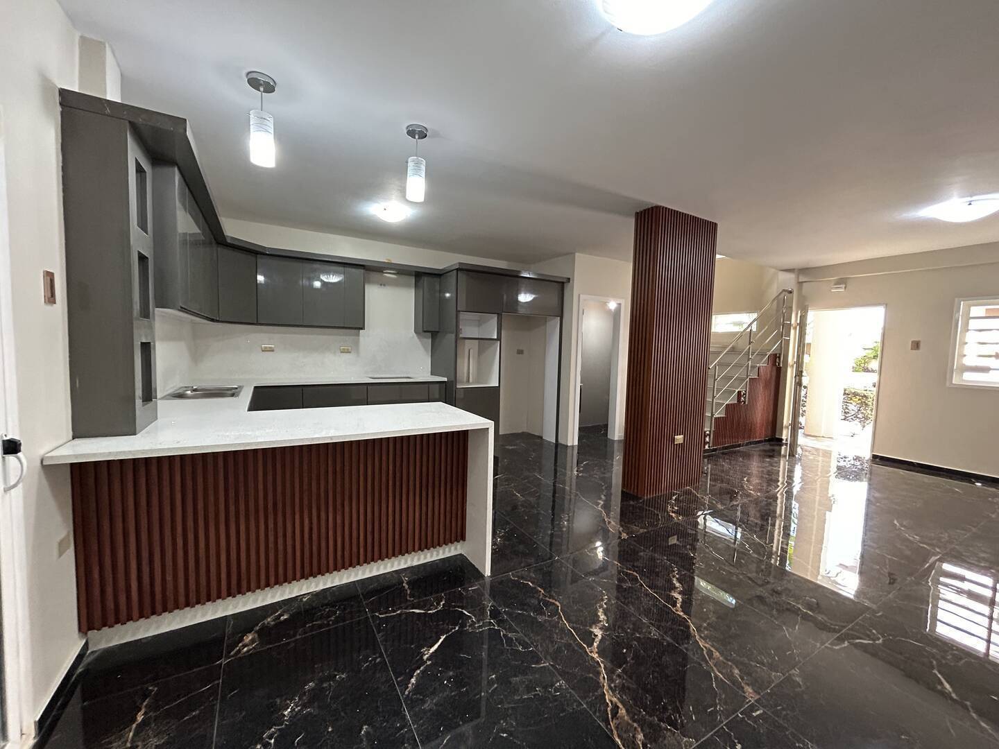Townhouse en Calle Vargas
