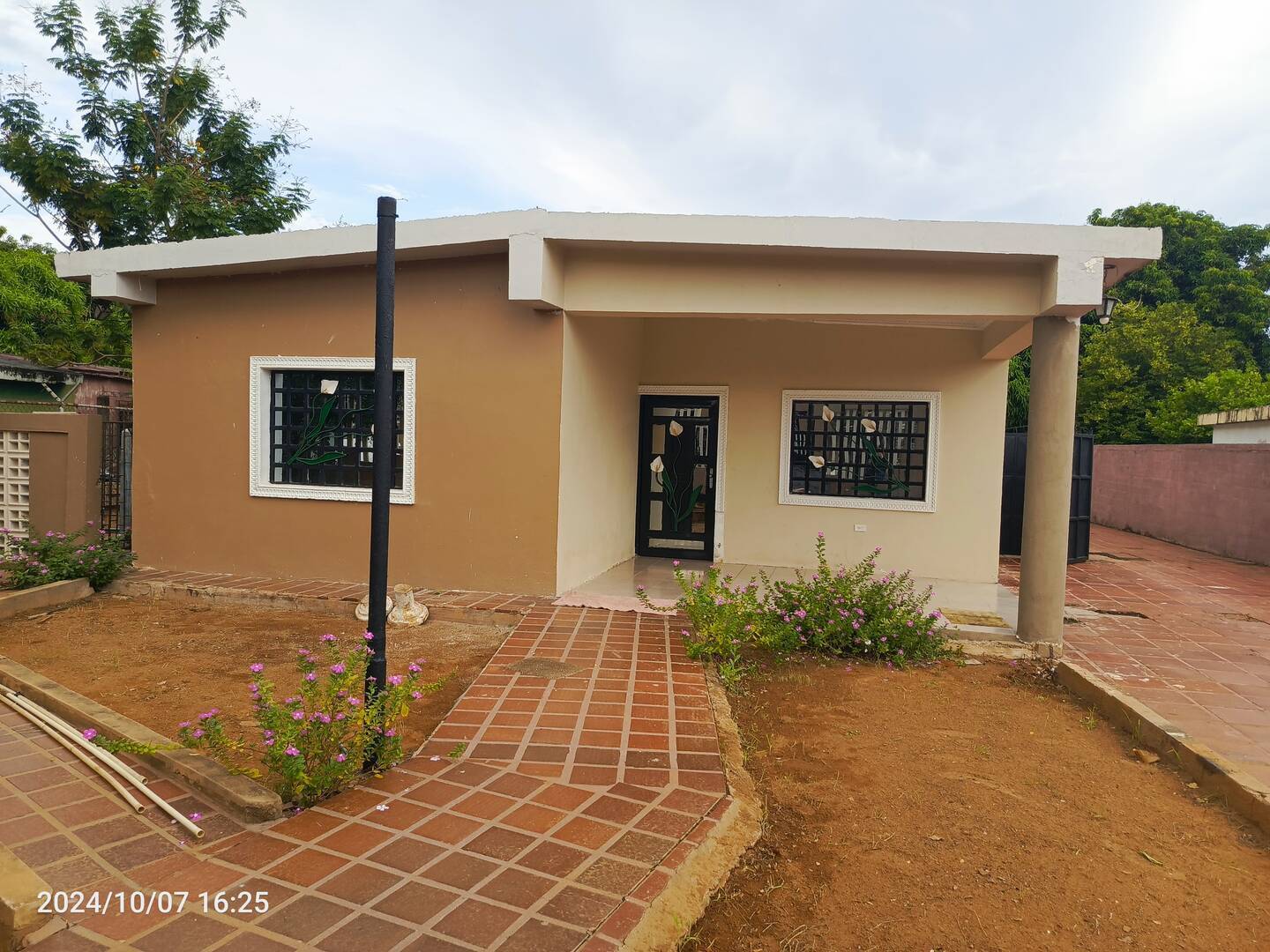 #1432 - CASA para Venta en San Francisco - V