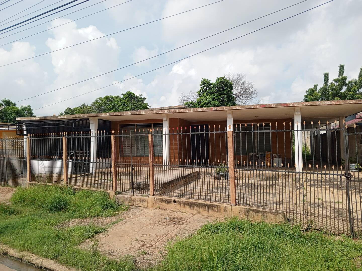 #1435 - CASA para Venta en Maracaibo - V