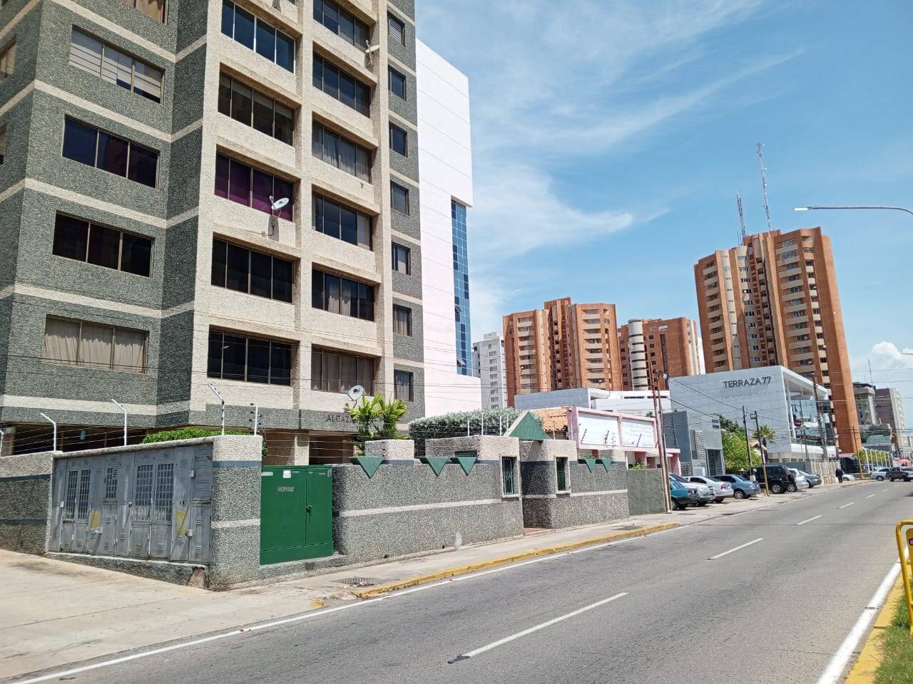#1498 - APARTAMENTO para Alquiler en Maracaibo - V