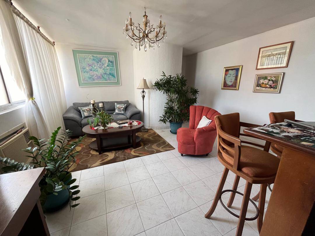 Apartamento en Avenida Bella Vista