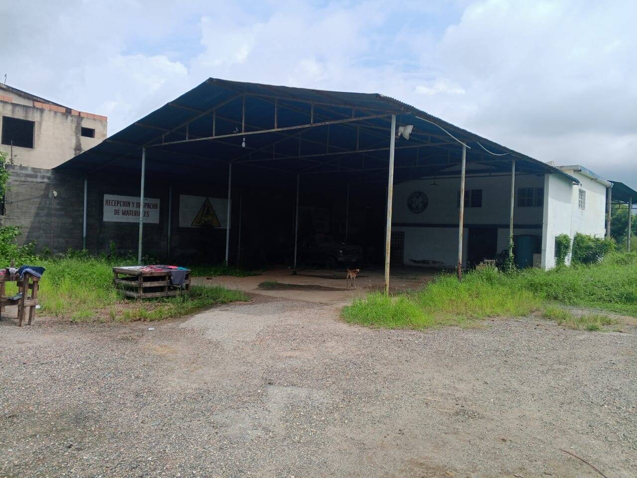 #1512 - GALPÓN para Venta en Cabimas - V