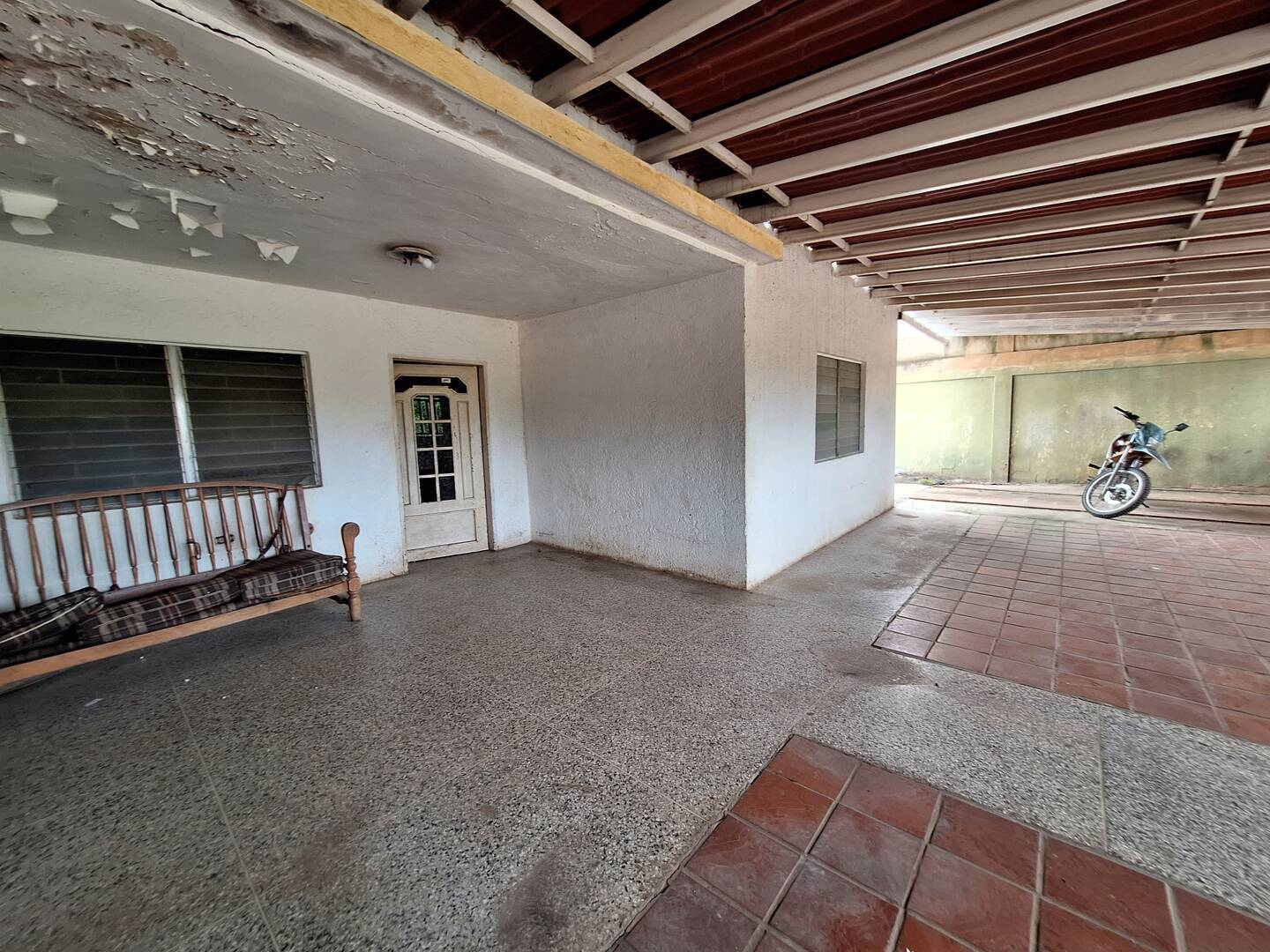 #1018 - CASA para Venta en Cabimas - V