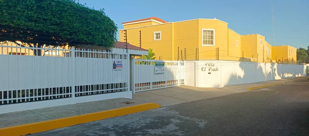 #1331 - TOWNHOUSE para Venta en Maracaibo - V