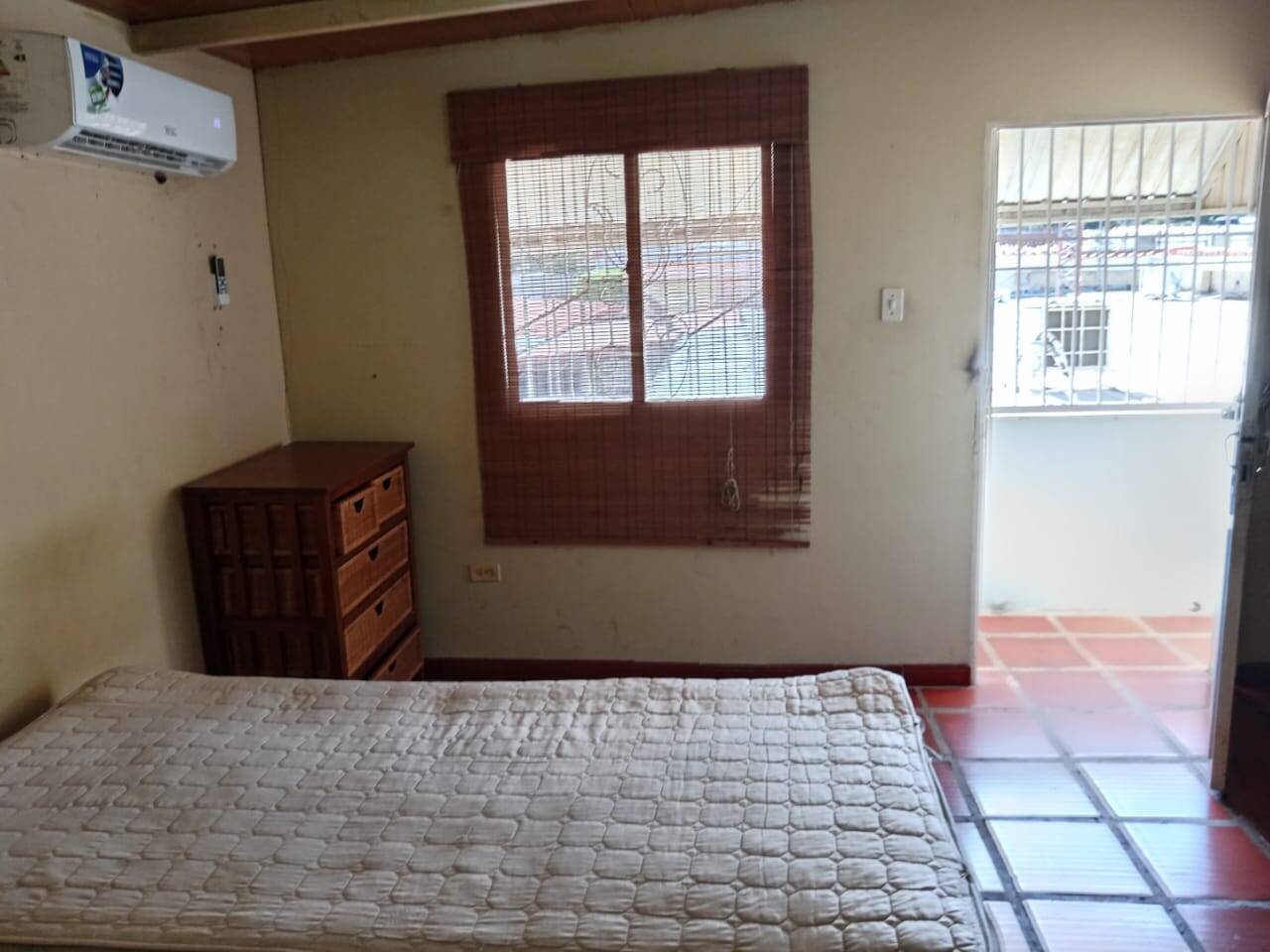 #1765 - HABITACIÓN para Alquiler en Maracaibo - V