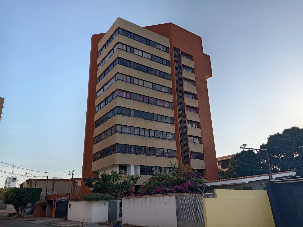#1753 - APARTAMENTO para Venta en Maracaibo - V