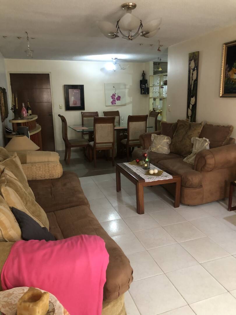 #1924 - APARTAMENTO para Alquiler en Maracaibo - V