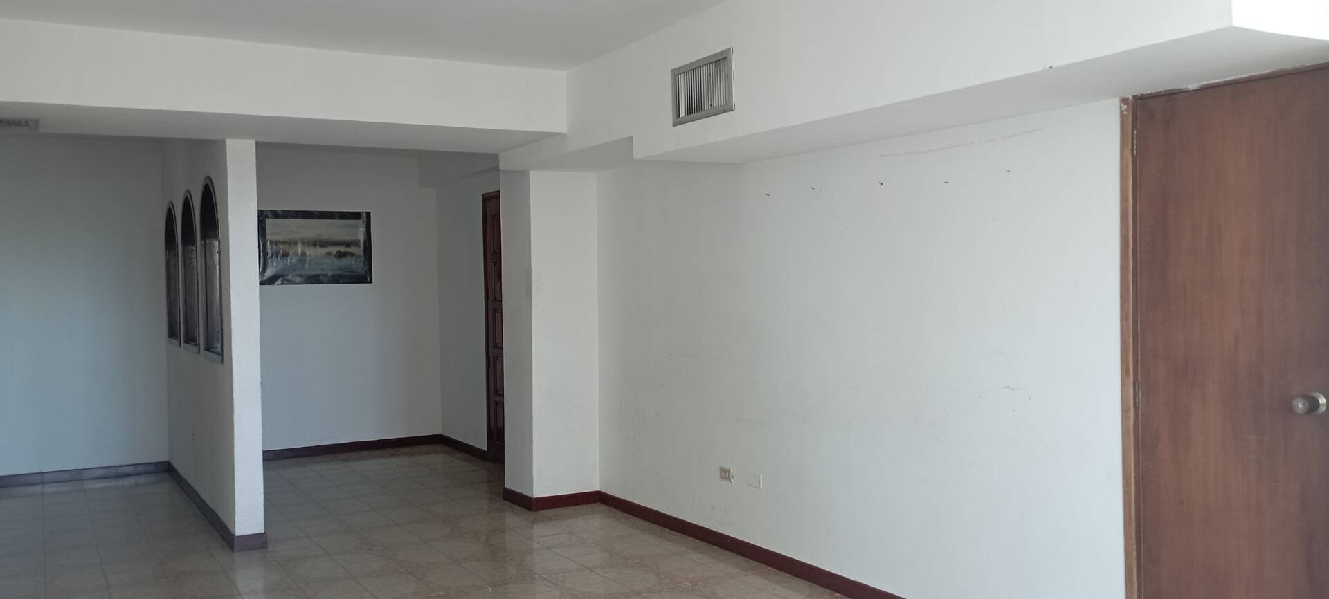 #1954 - APARTAMENTO para Alquiler en Maracaibo - V