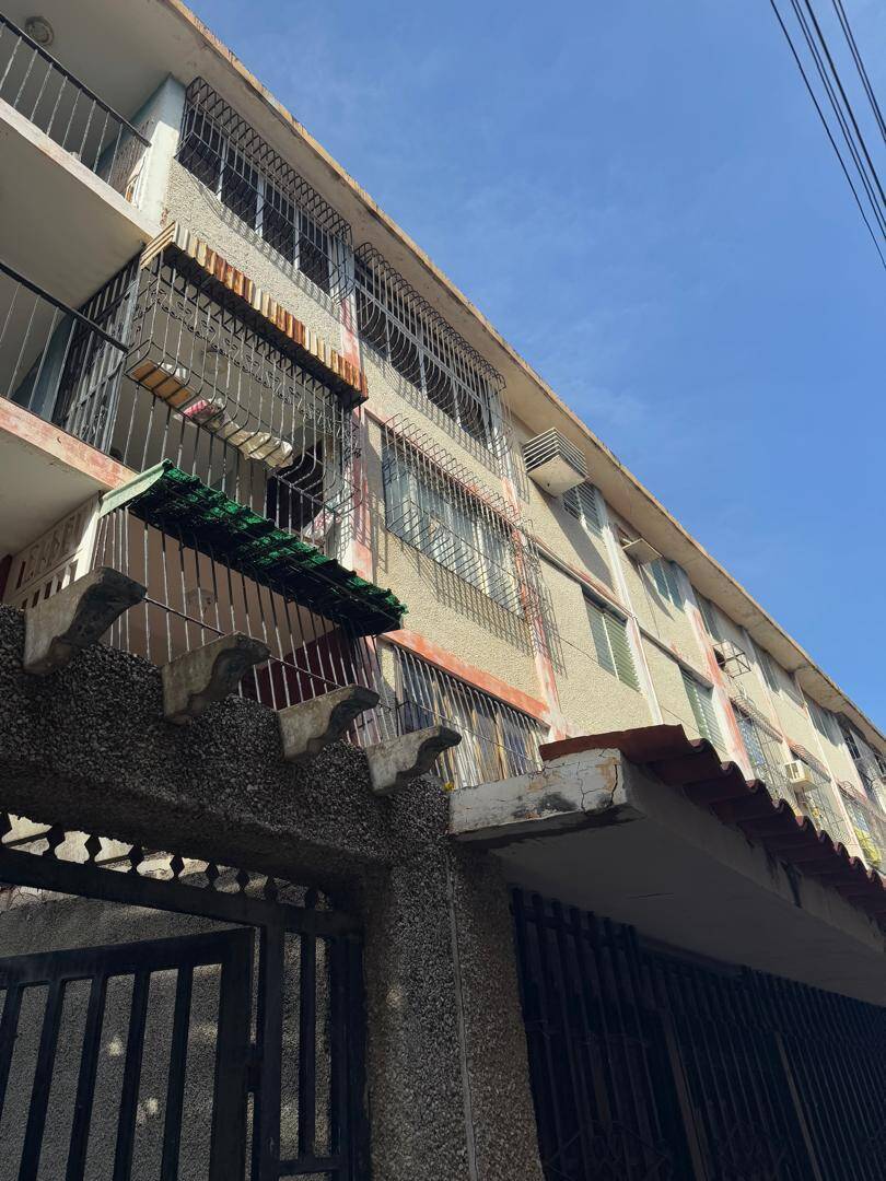 #1984 - APARTAMENTO para Venta en Maracaibo - V