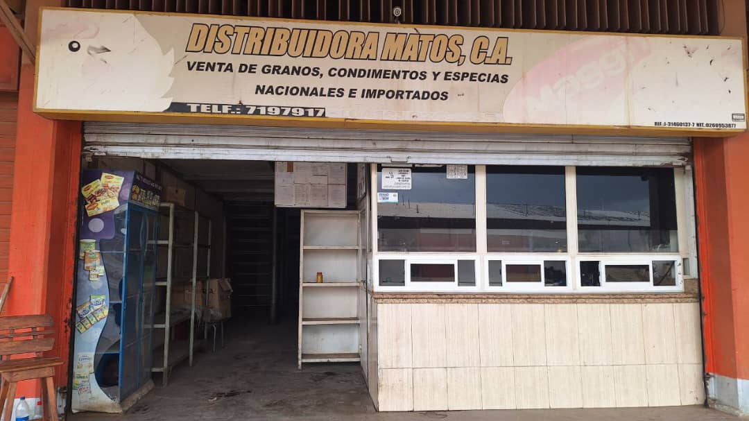 #2095 - LOCAL COMERCIAL para Alquiler en San Francisco - V