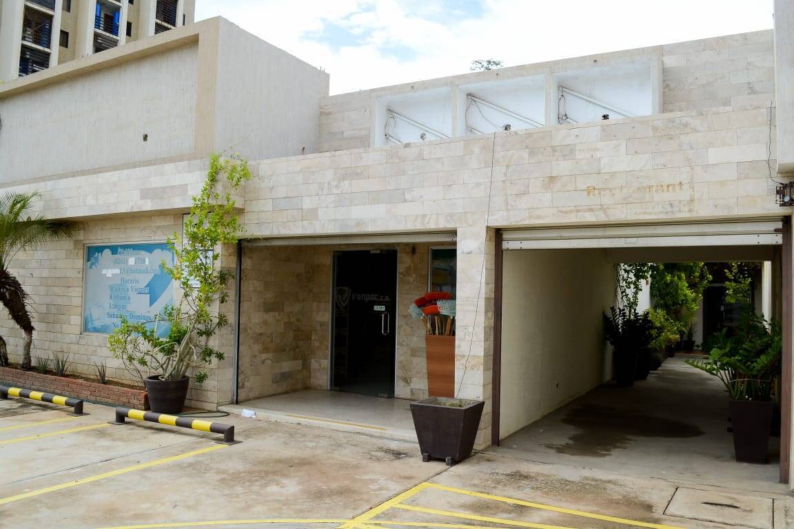#2142 - CASA COMERCIAL para Venta en Maracaibo - V