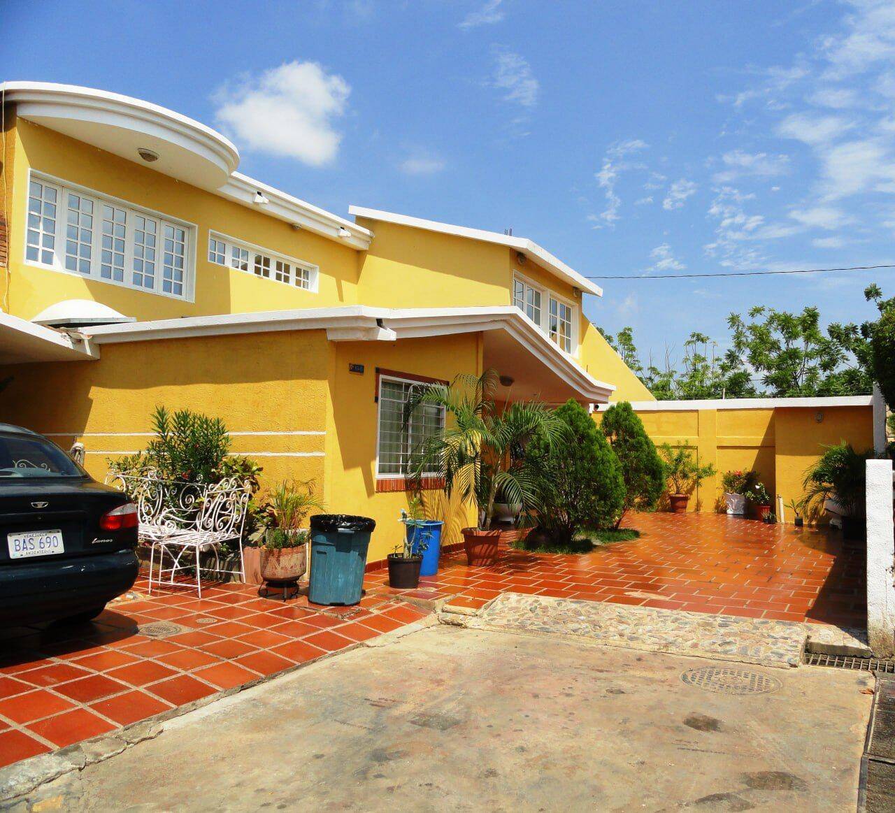 FRENTE GARAGE