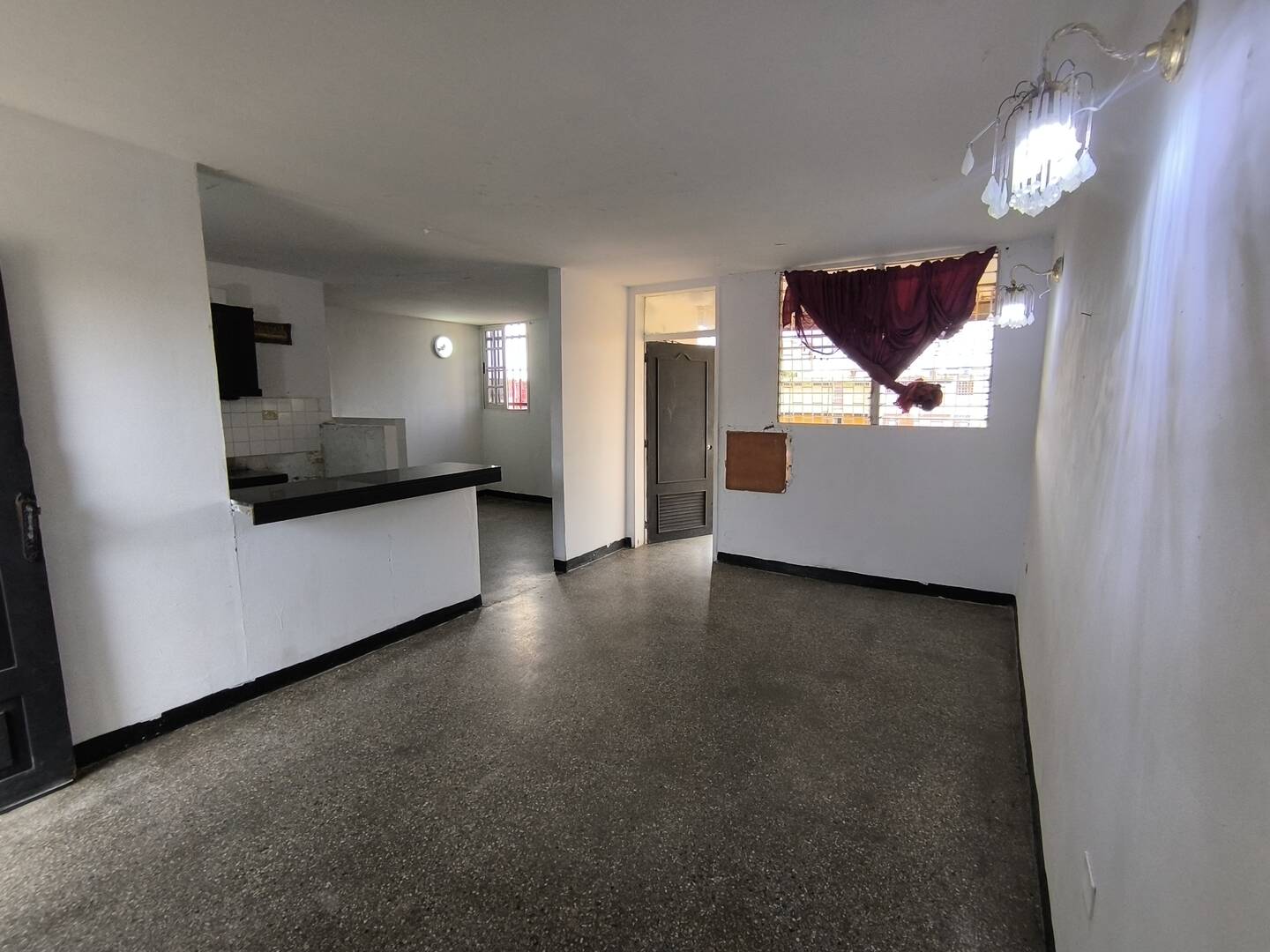 #2058 - APARTAMENTO para Venta en Maracaibo - V