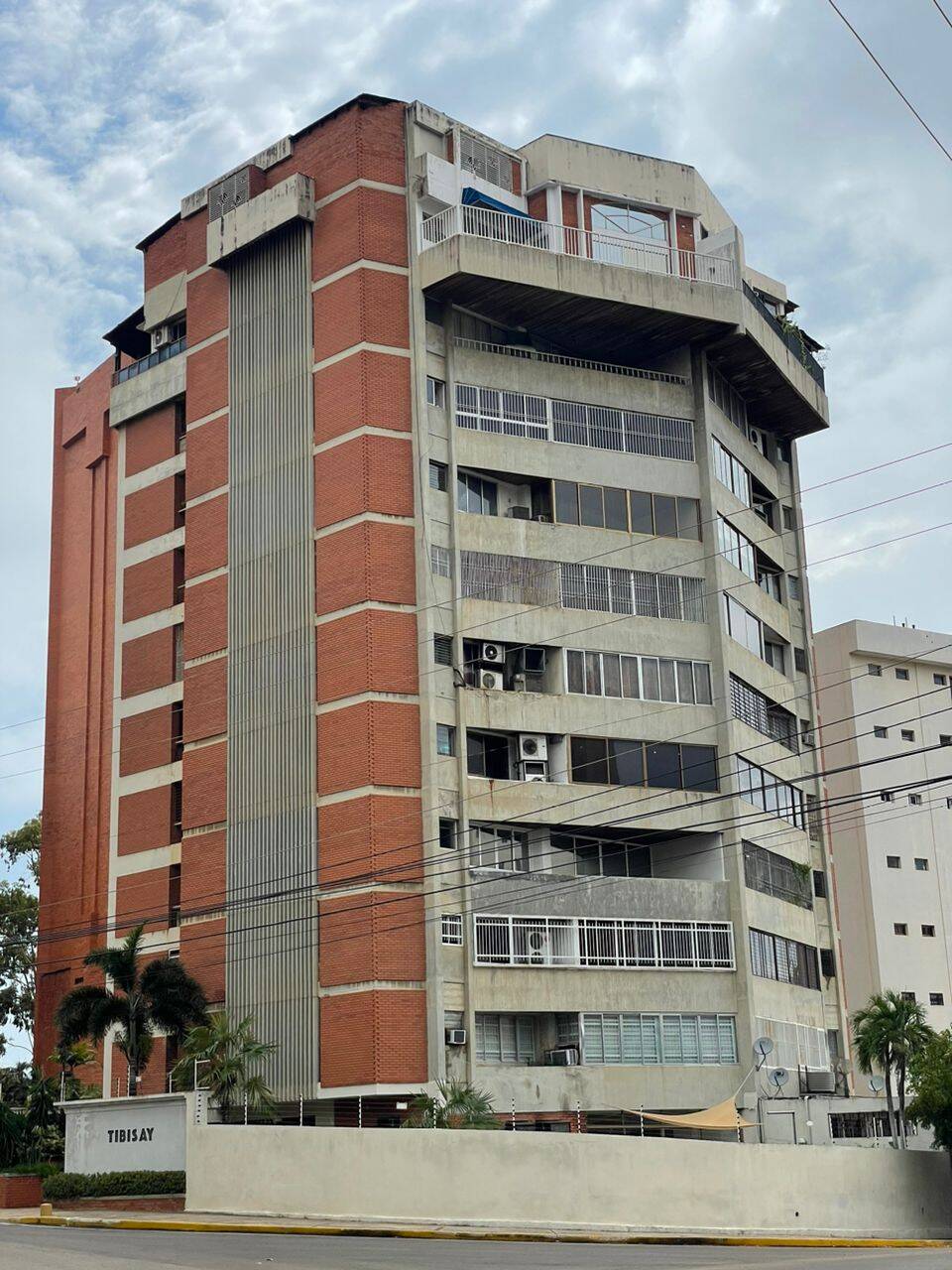 #1615 - APARTAMENTO para Venta en Maracaibo - V