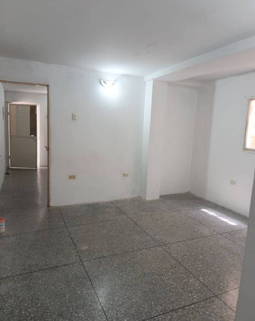 #2395 - APARTAMENTO para Alquiler en Maracaibo - V