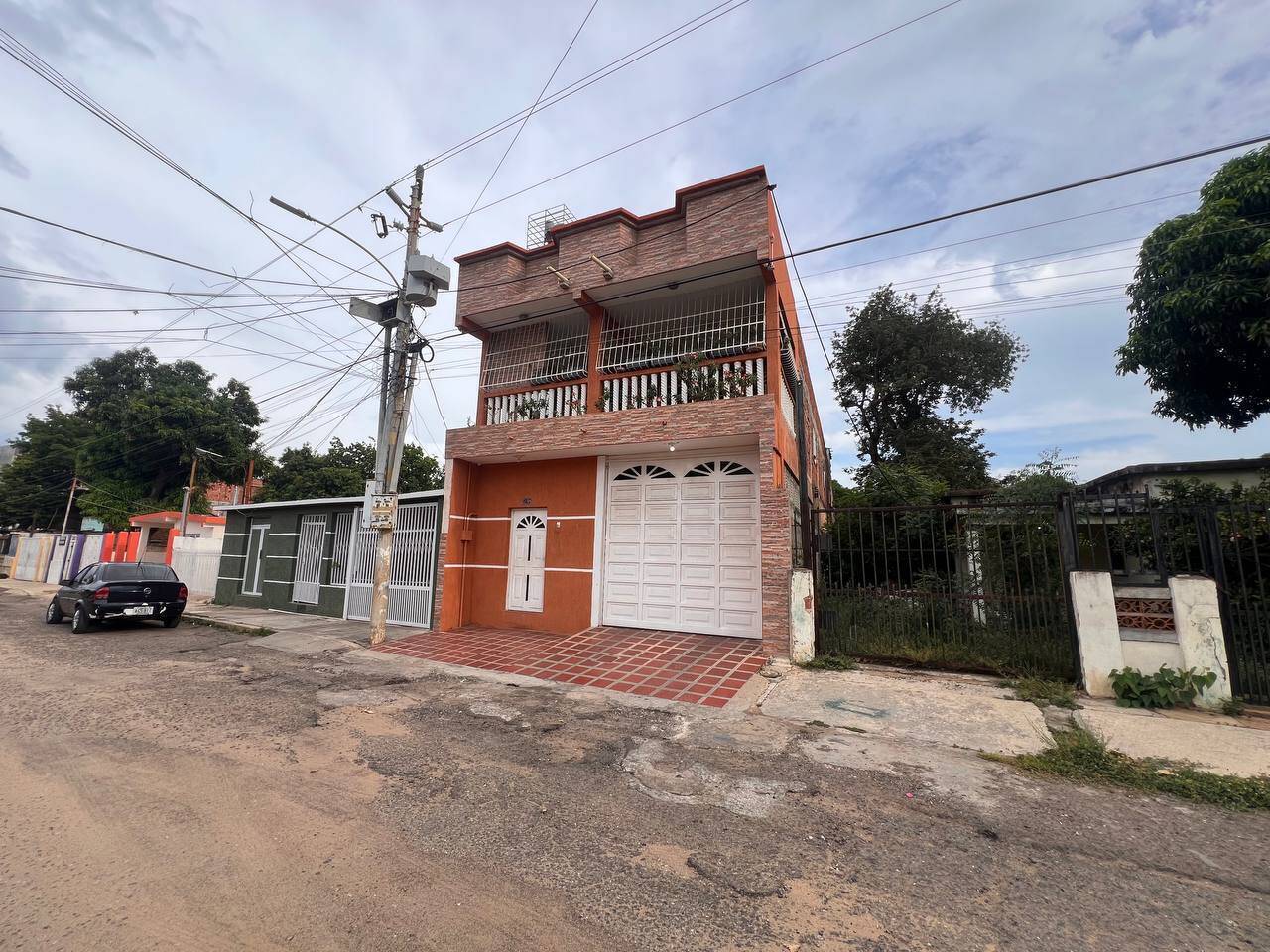 #2411 - CASA COMERCIAL para Venta en Maracaibo - V