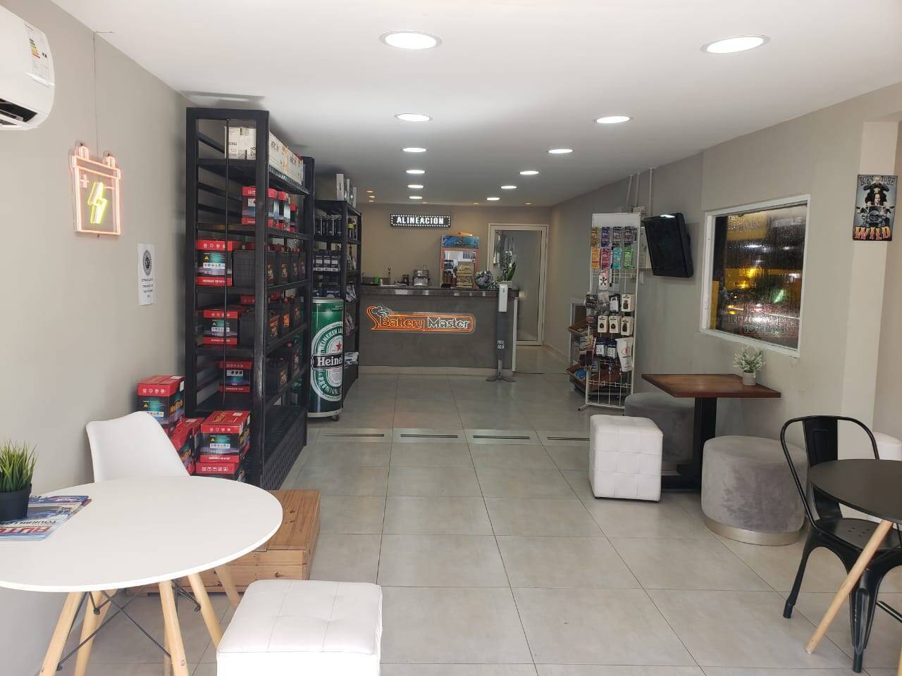 #2496 - LOCAL COMERCIAL para Venta en Maracaibo - V