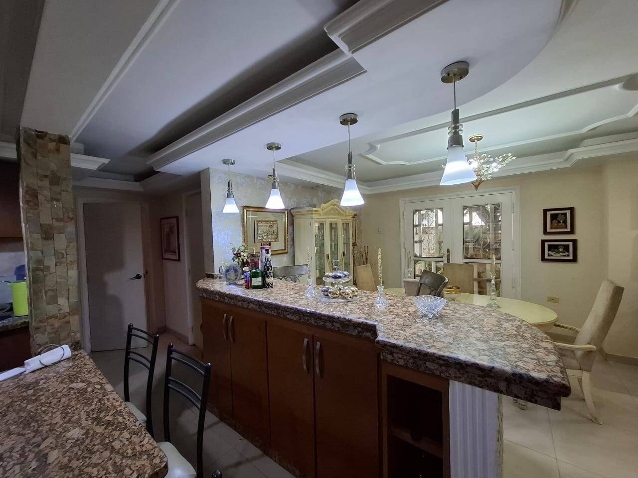 #2512 - TOWNHOUSE para Venta en Ciudad Ojeda - V