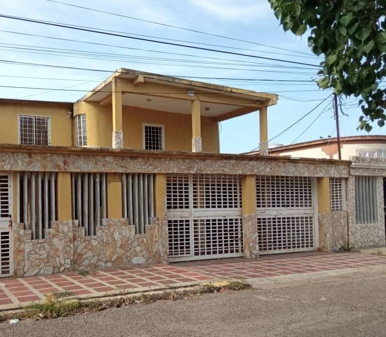 #2538 - CASA para Venta en Maracaibo - V