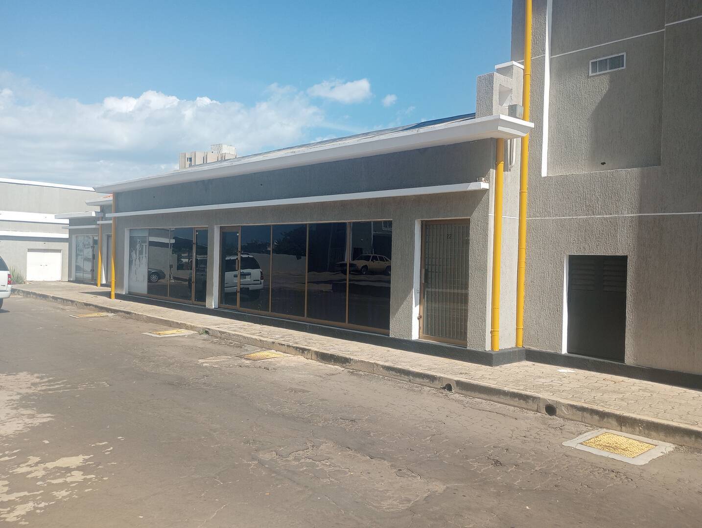 Local en Bella Vista