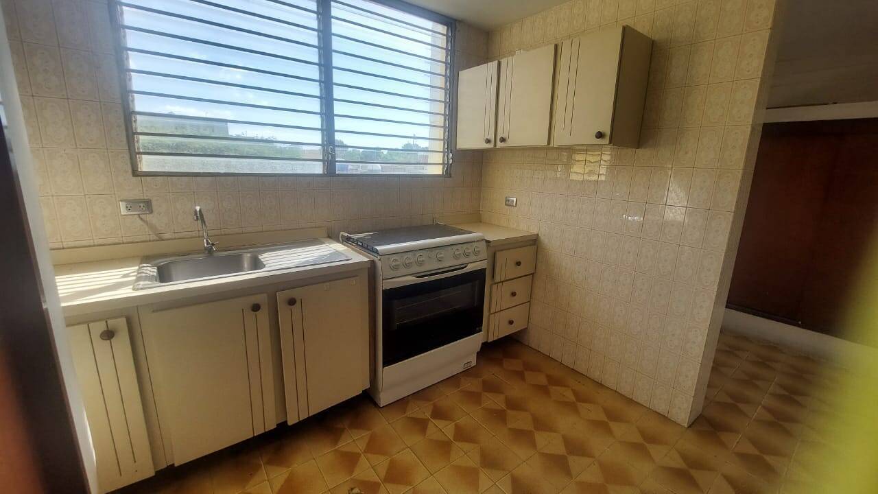 #2642 - APARTAMENTO para Alquiler en Maracaibo - V