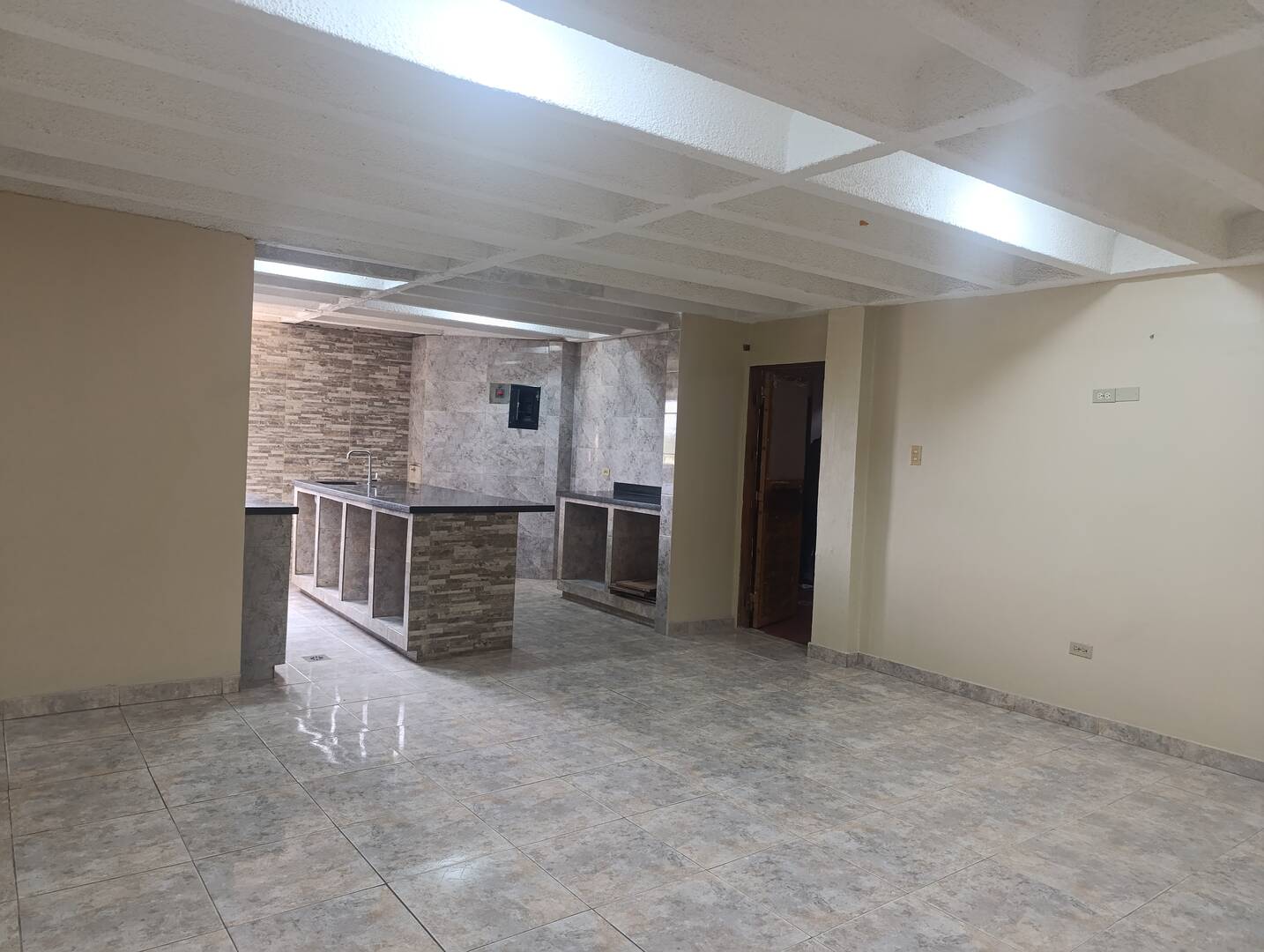 #2616 - APARTAMENTO para Venta en Maracaibo - V