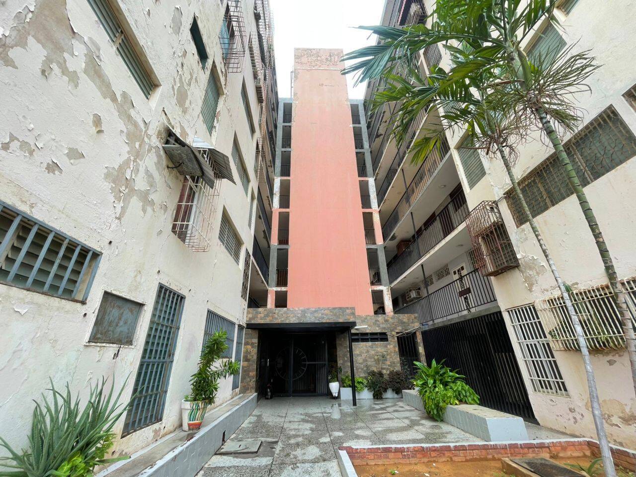#3054 - APARTAMENTO para Venta en Maracaibo - V