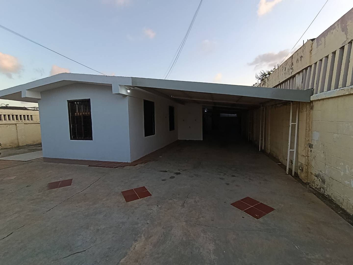 #3250 - CASA para Alquiler en Maracaibo - V