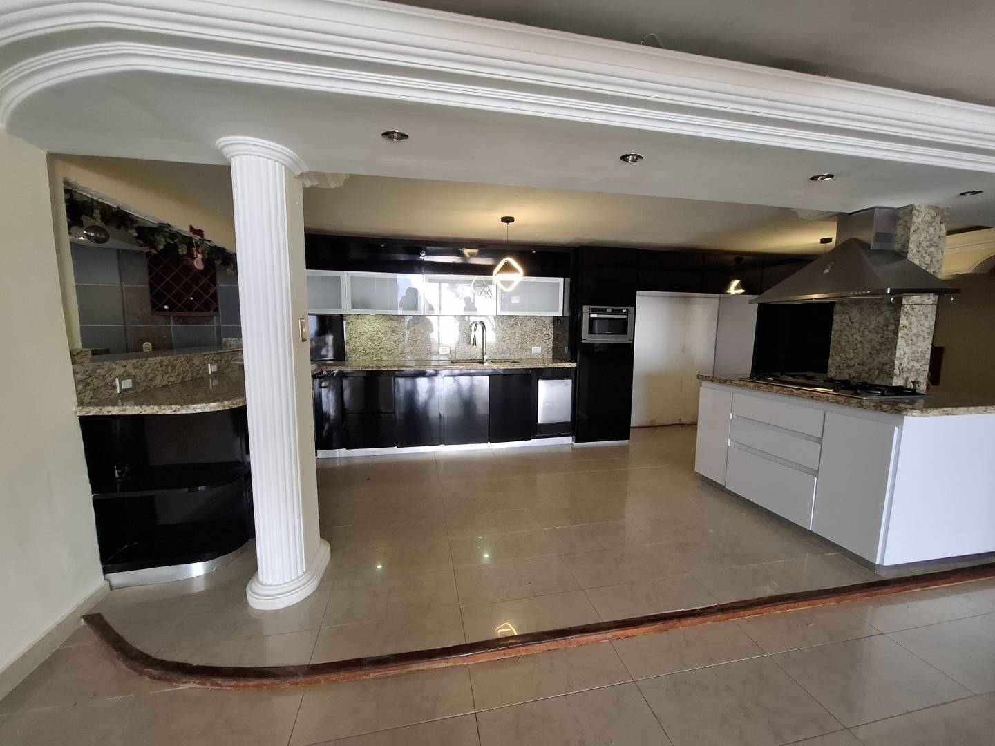 Townhouse en Avenida Bolivar