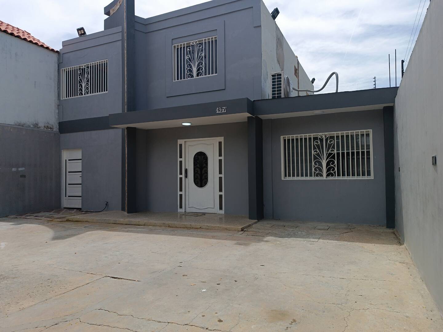 #3582 - CASA para Alquiler en Maracaibo - V