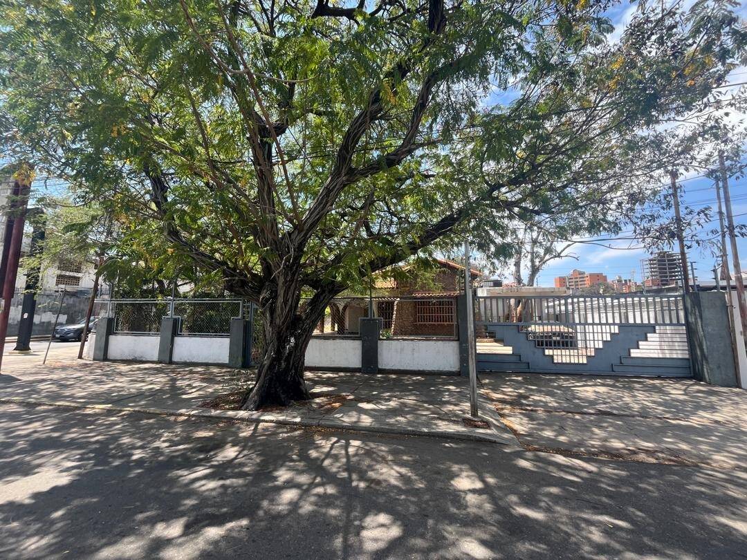 #3651 - CASA COMERCIAL para Venta en Maracaibo - V