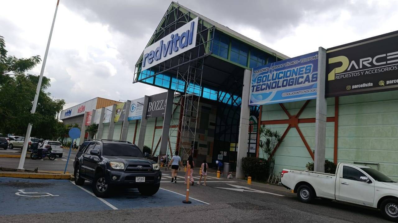 Local en La Esmeralda