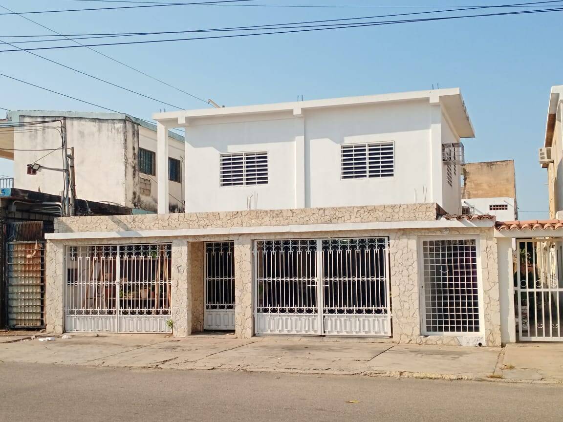 Casa en 18 de Octubre