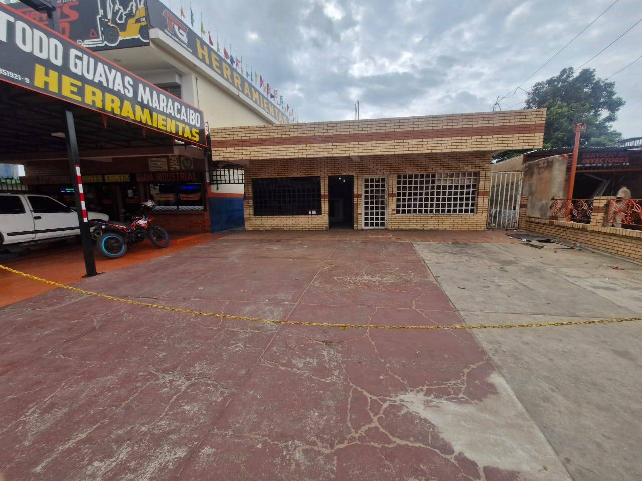 #3869 - LOCAL COMERCIAL para Alquiler en San Francisco - V