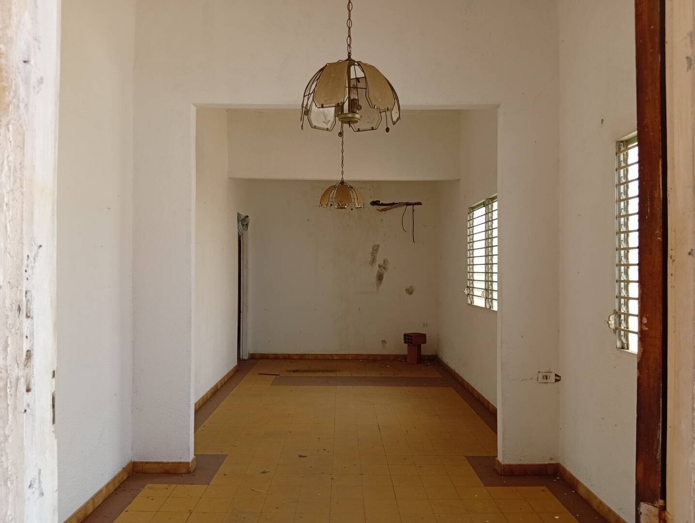 #3936 - CASA COMERCIAL para Alquiler en Maracaibo - V