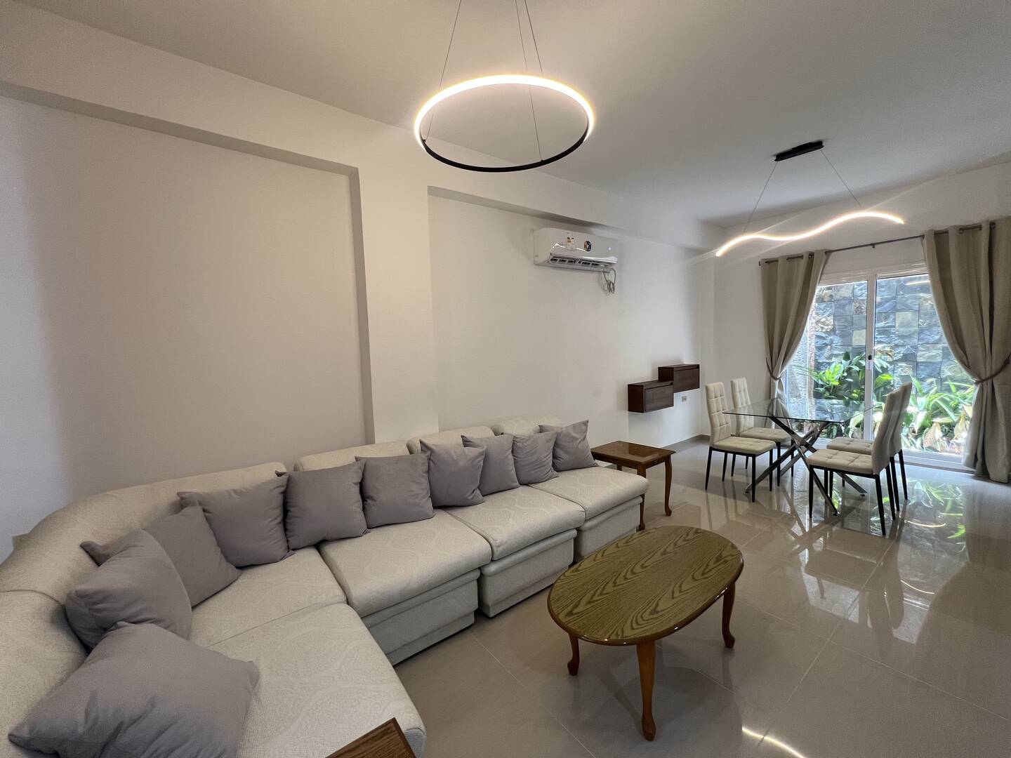 #3749 - TOWNHOUSE para Alquiler en Ciudad Ojeda - V