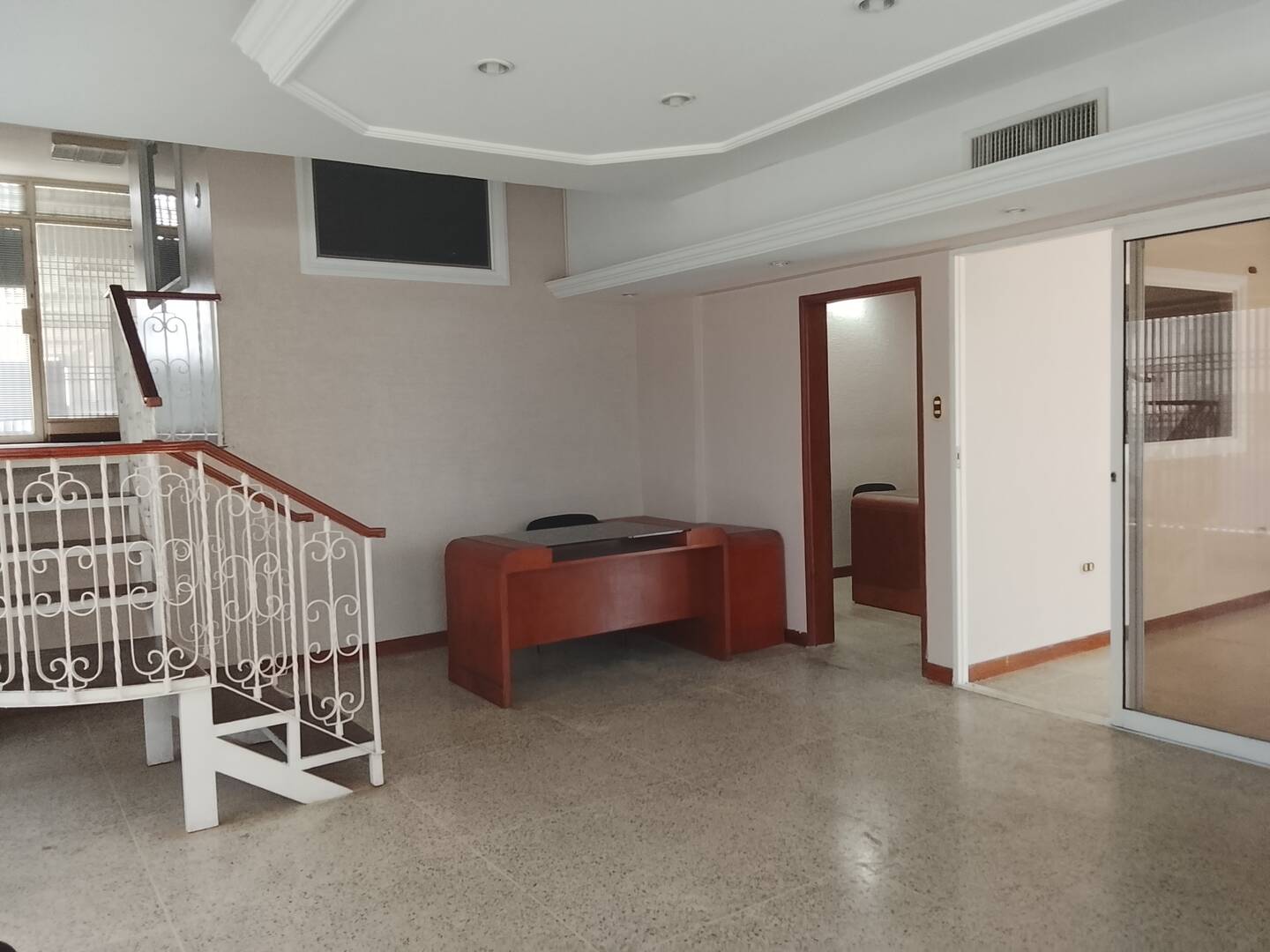 #3624 - LOCAL COMERCIAL para Venta en Maracaibo - V