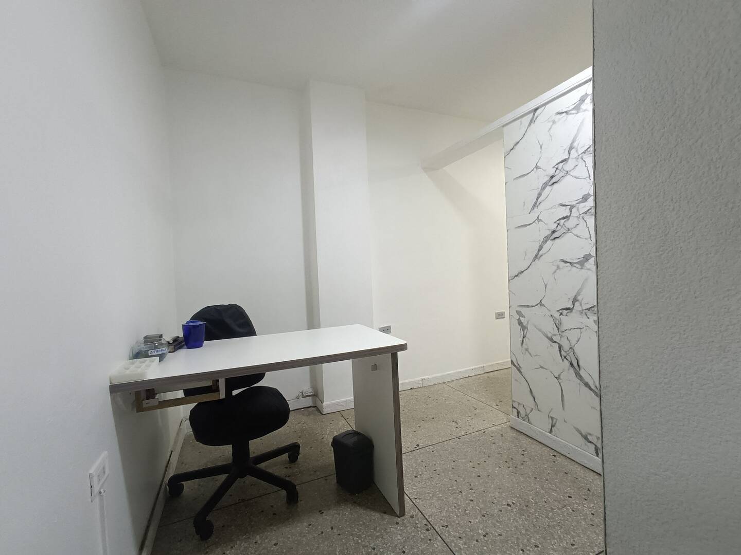 Oficina en Avenida Las Delicias
