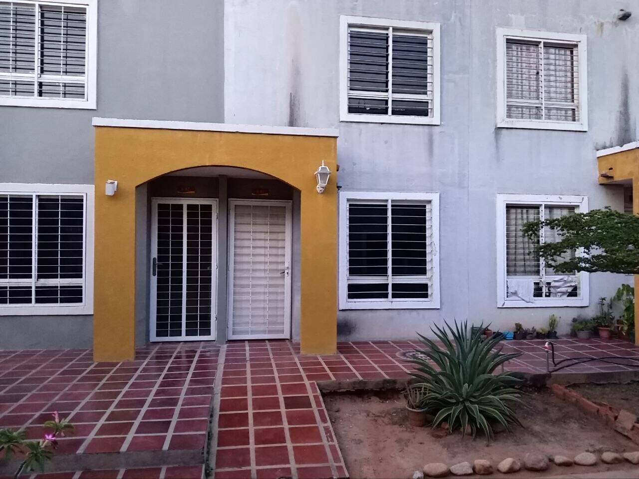 #4348 - TOWNHOUSE para Venta en Maracaibo - V