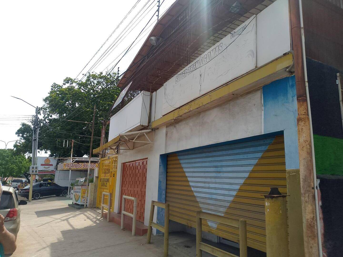Local en Barrio Panamericano