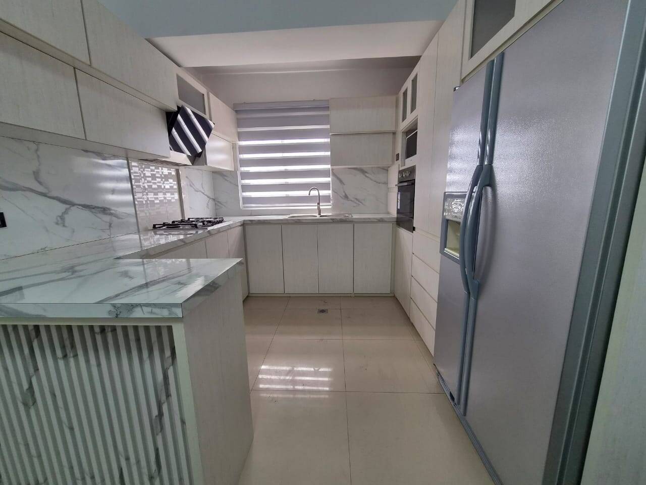 #4479 - APARTAMENTO para Alquiler en Ciudad Ojeda - V