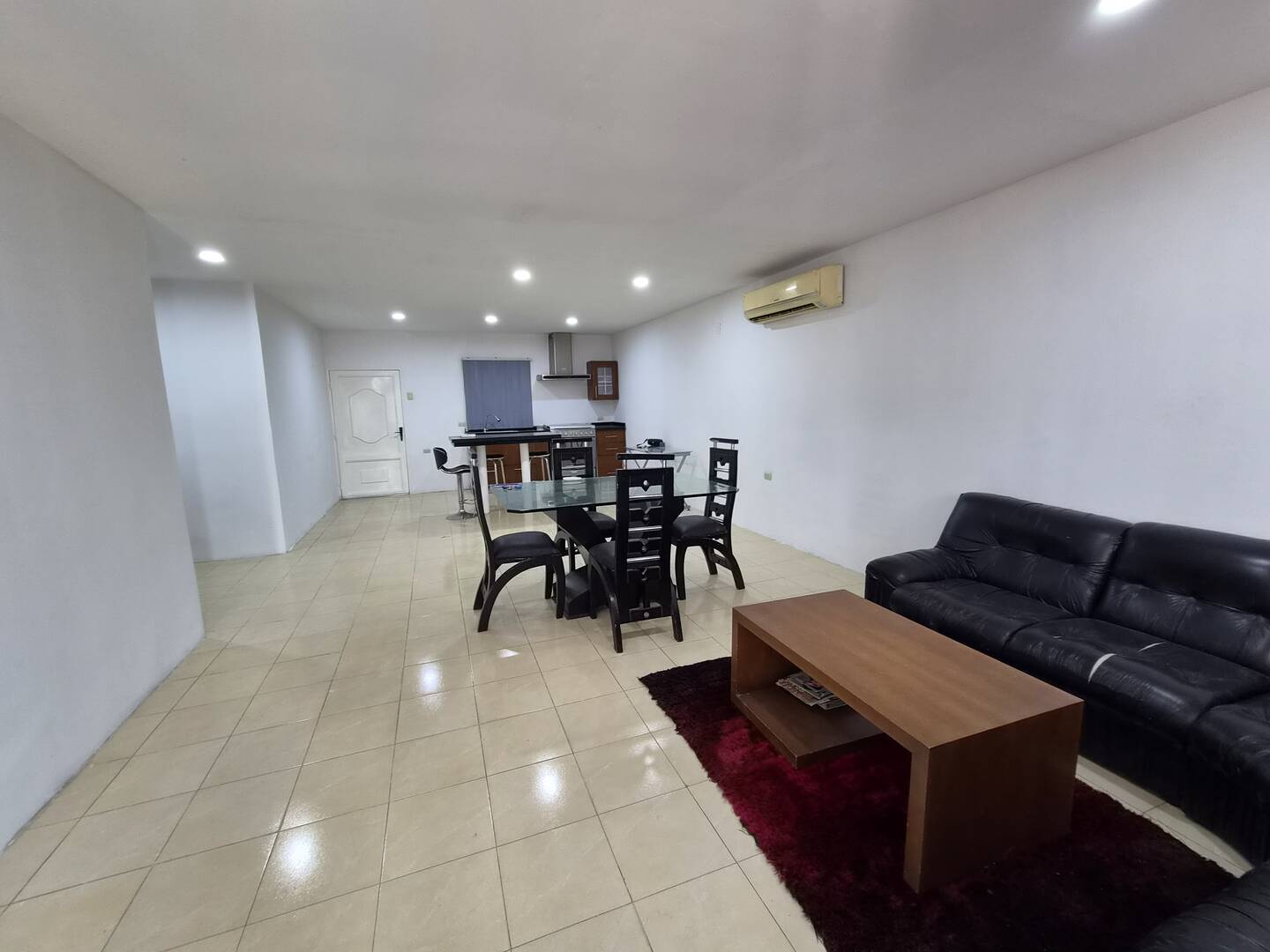 #4266 - CASA para Alquiler en Ciudad Ojeda - V