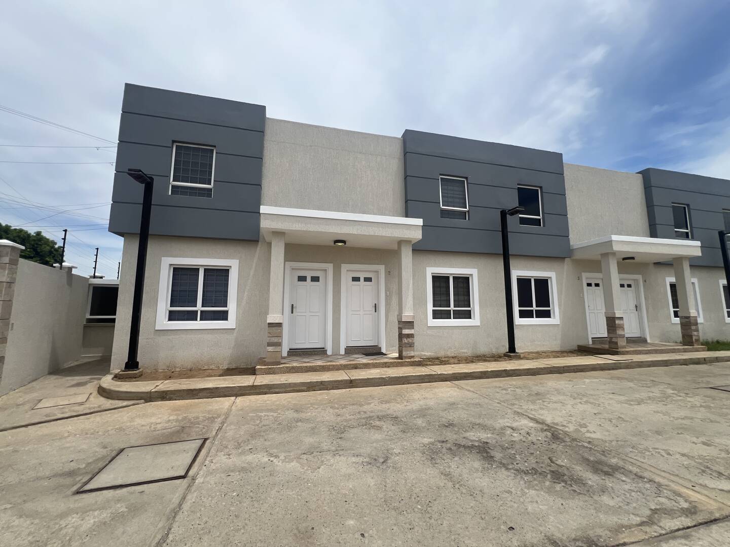 #4501 - TOWNHOUSE para Alquiler en Ciudad Ojeda - V